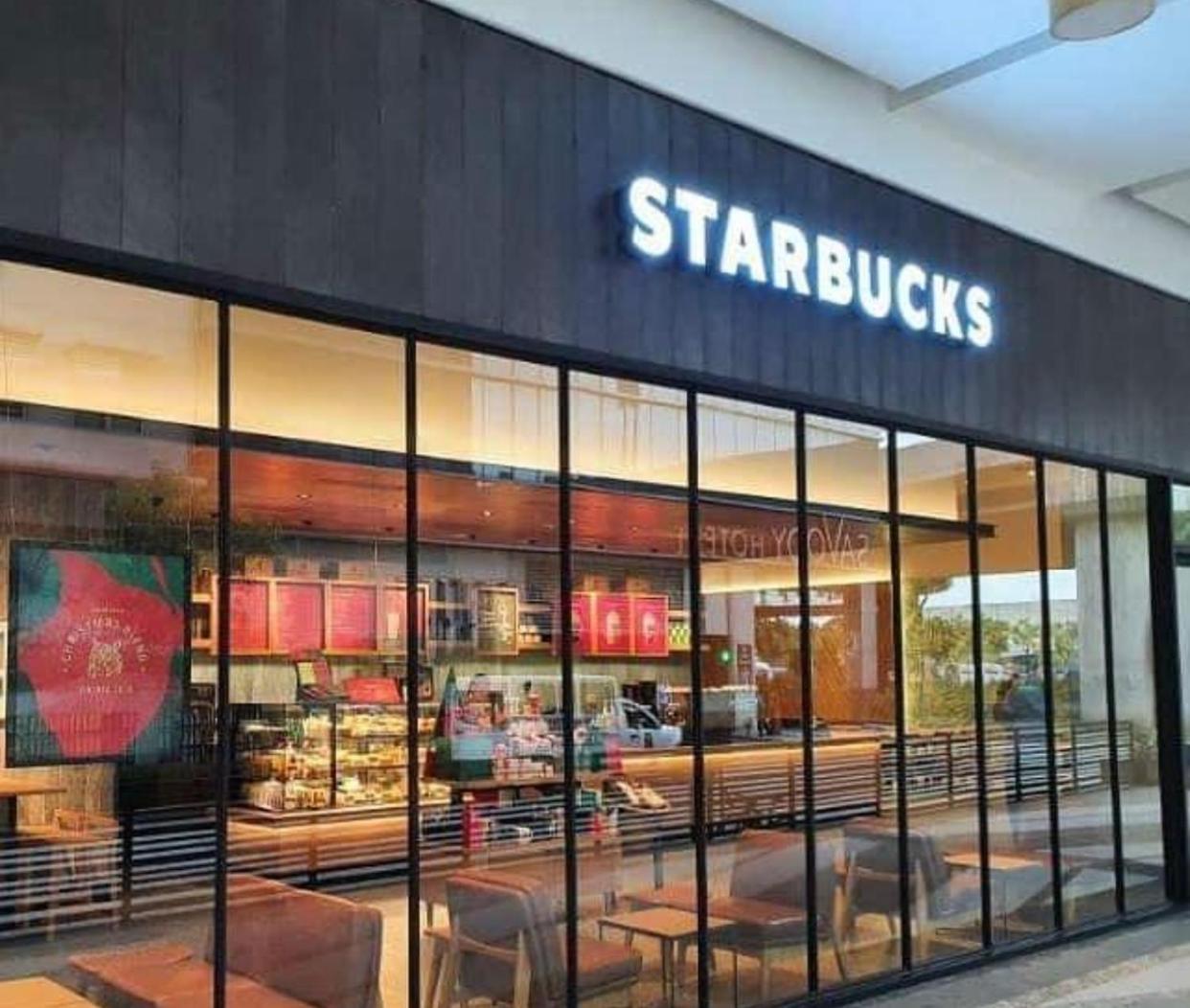 81 Newport Boulevard Cluster 4 - 8F Across Naia Airport, Terminal 3 Pasay Bagian luar foto